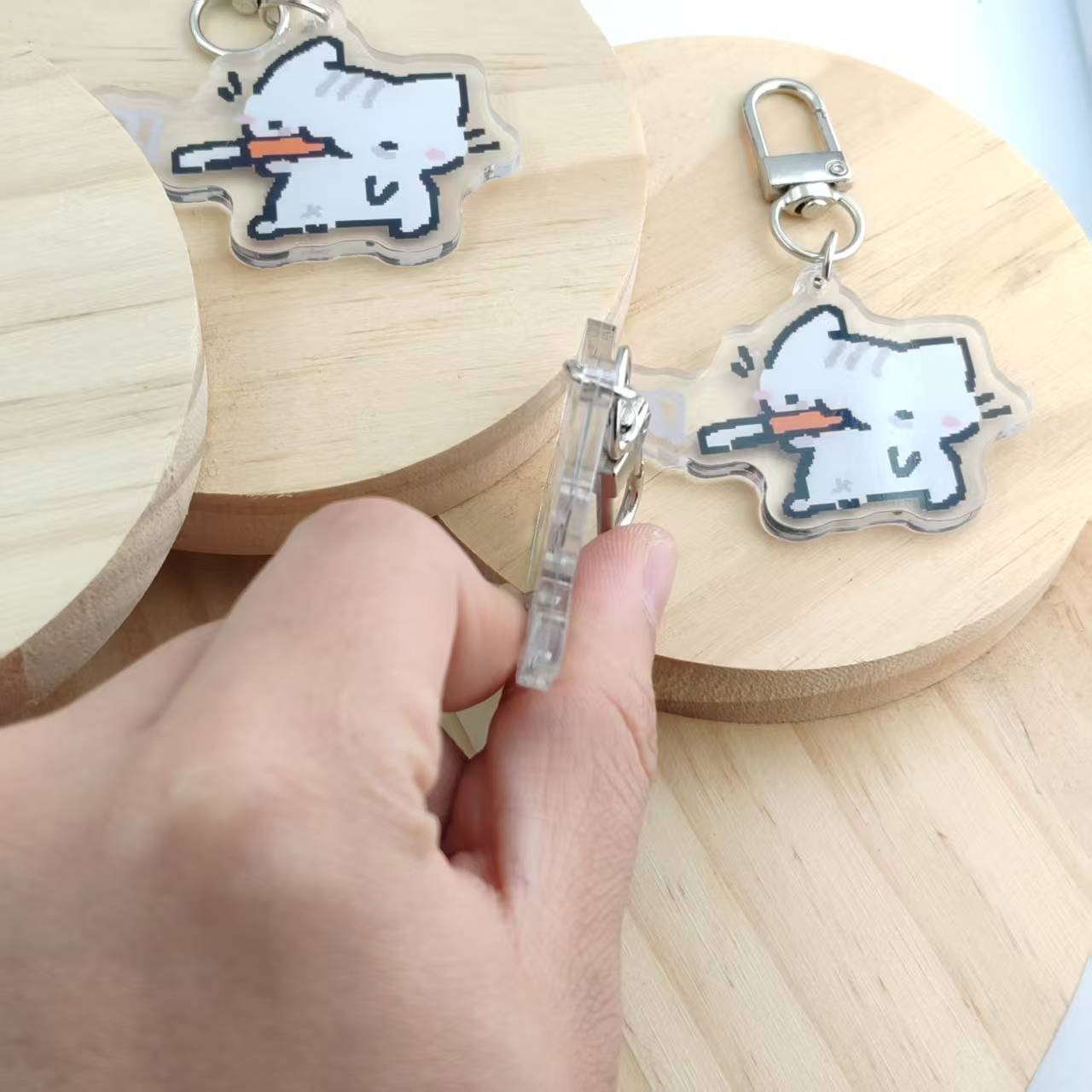 2d Flat Pixel Cat Keychain - G - огляд і ціна Retro Gaming Design